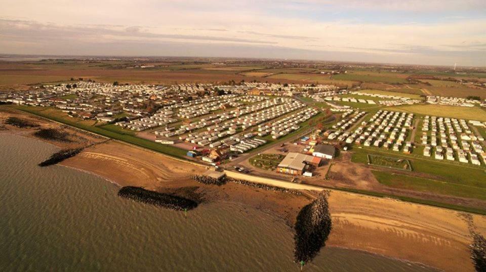 Caravan Beach Holiday Hotell Saint Osyth Eksteriør bilde