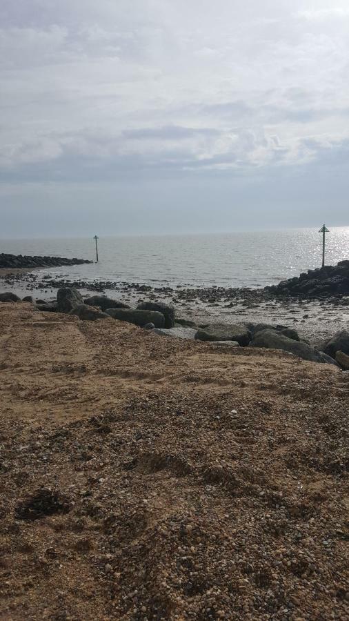Caravan Beach Holiday Hotell Saint Osyth Eksteriør bilde