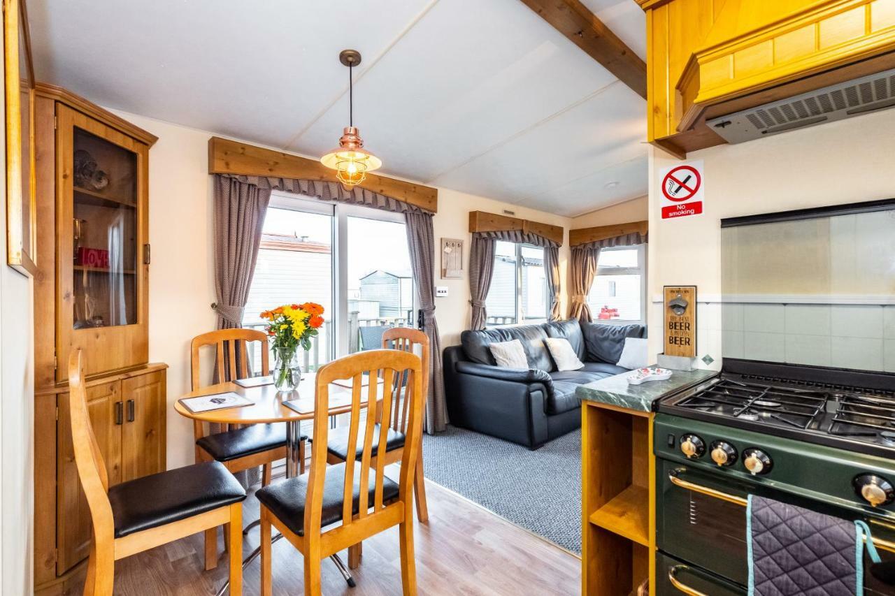 Caravan Beach Holiday Hotell Saint Osyth Eksteriør bilde