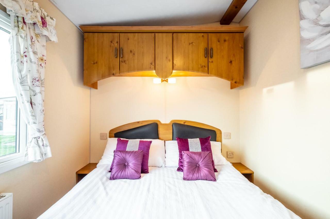 Caravan Beach Holiday Hotell Saint Osyth Eksteriør bilde