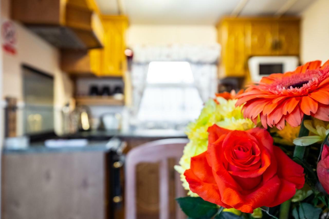Caravan Beach Holiday Hotell Saint Osyth Eksteriør bilde