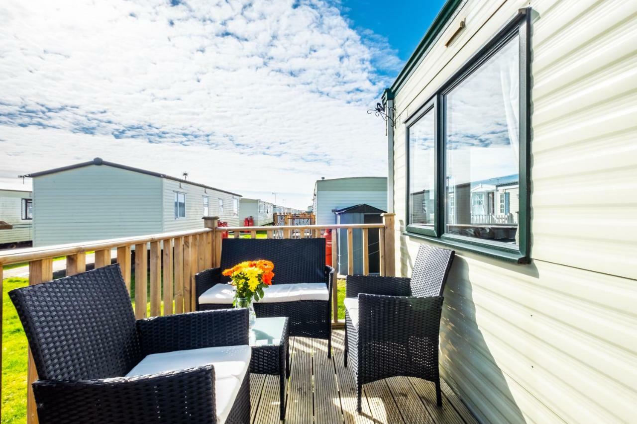 Caravan Beach Holiday Hotell Saint Osyth Eksteriør bilde