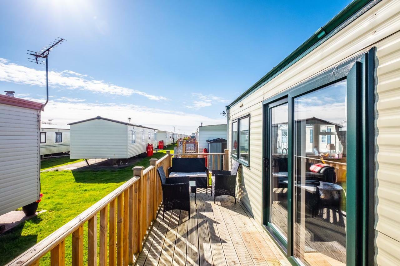 Caravan Beach Holiday Hotell Saint Osyth Eksteriør bilde